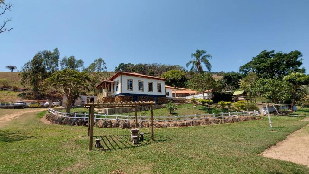 Pousada Agua Limpa Virgínia Exteriör bild